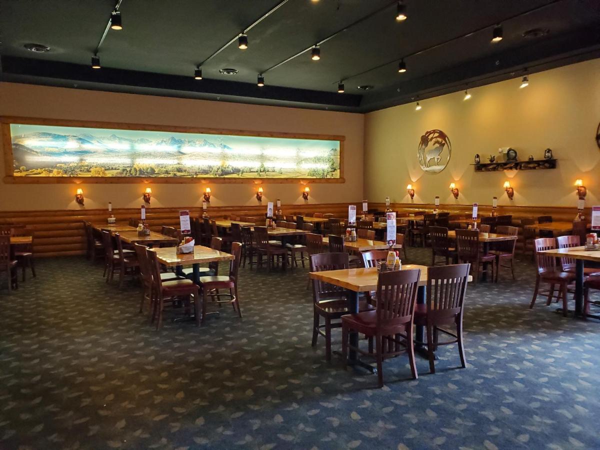Utica Grand Bear Resort At Starved Rock מראה חיצוני תמונה
